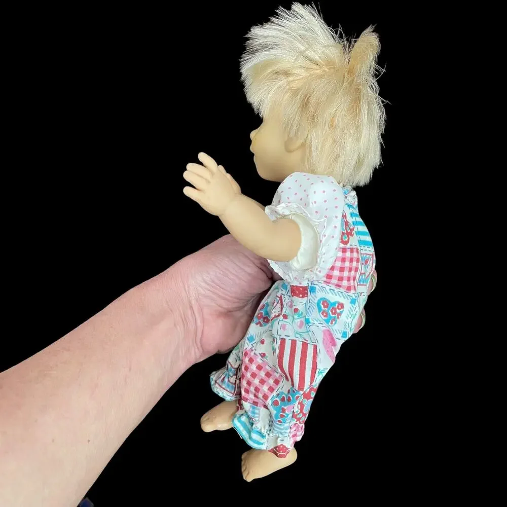 Gloobee Bunch Doll Real Life Expressions Vintage 1990s Blonde Blue Eyes READ
